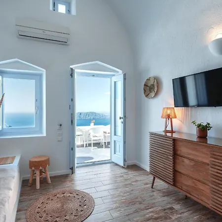 Sunset Caldera Seaview Apartmán *