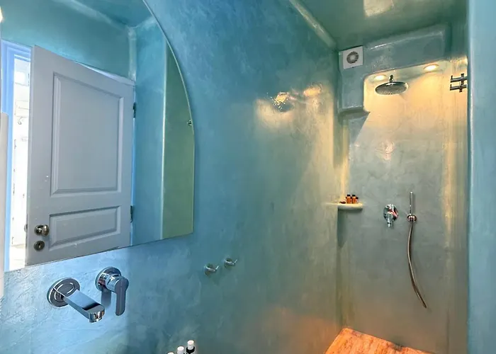 Sunset Caldera Seaview