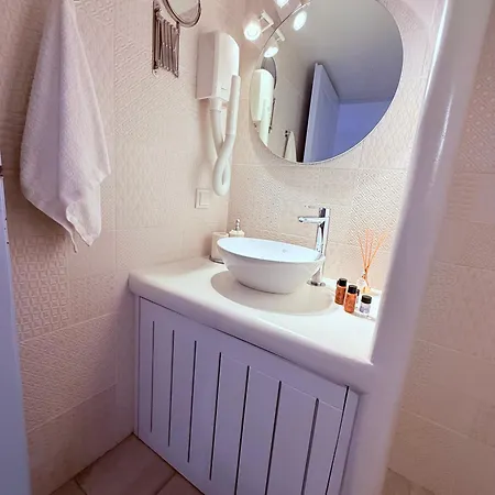 Sunset Caldera Seaview Apartman *