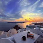 Sunset Caldera Seaview アパート
